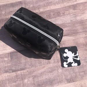 Disney zip pouch